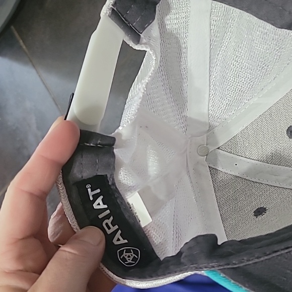 Ariat Snapback Trucker Hat Aztec Embroidered Logo Mesh Adjustable Turquoise Osfa - Picture 3 of 7